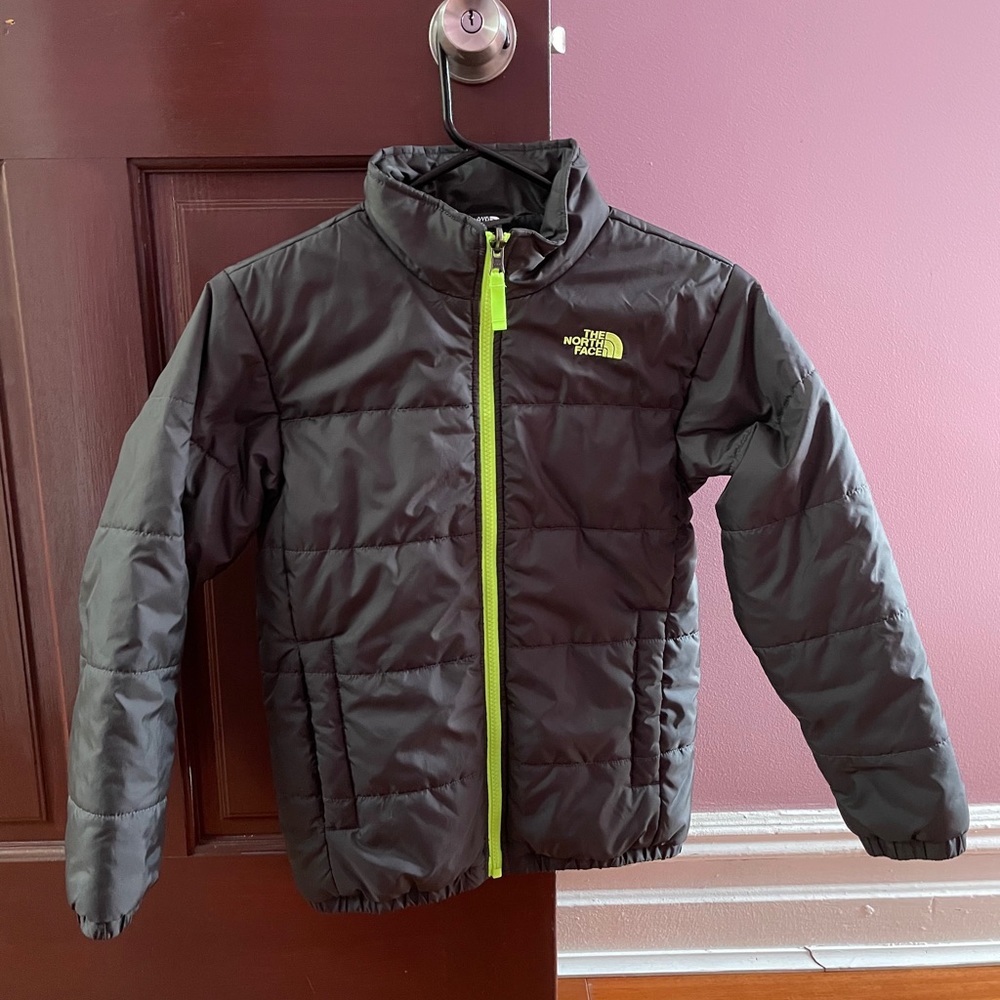 North face boy gray puffer jacket